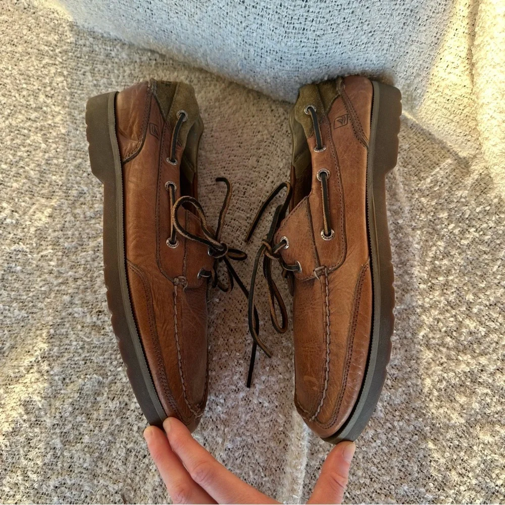 Sperry Men's Tan Leather Boat Shoes - Picture 5 of 8